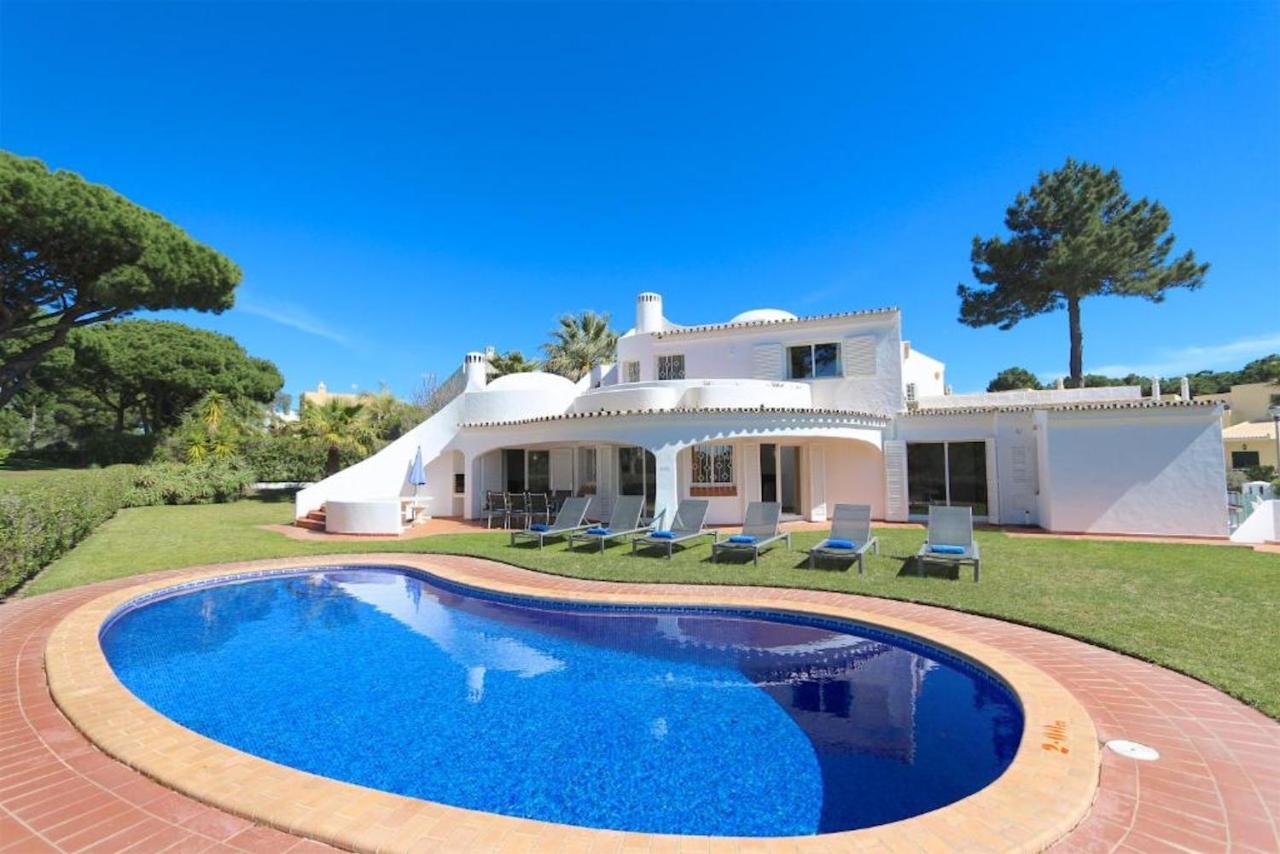 Traditional Portuguese Villa 5 Bedrooms Villa Girassol Prime Location Close To Restaurants Bars Vilamoura كوارتيرا المظهر الخارجي الصورة